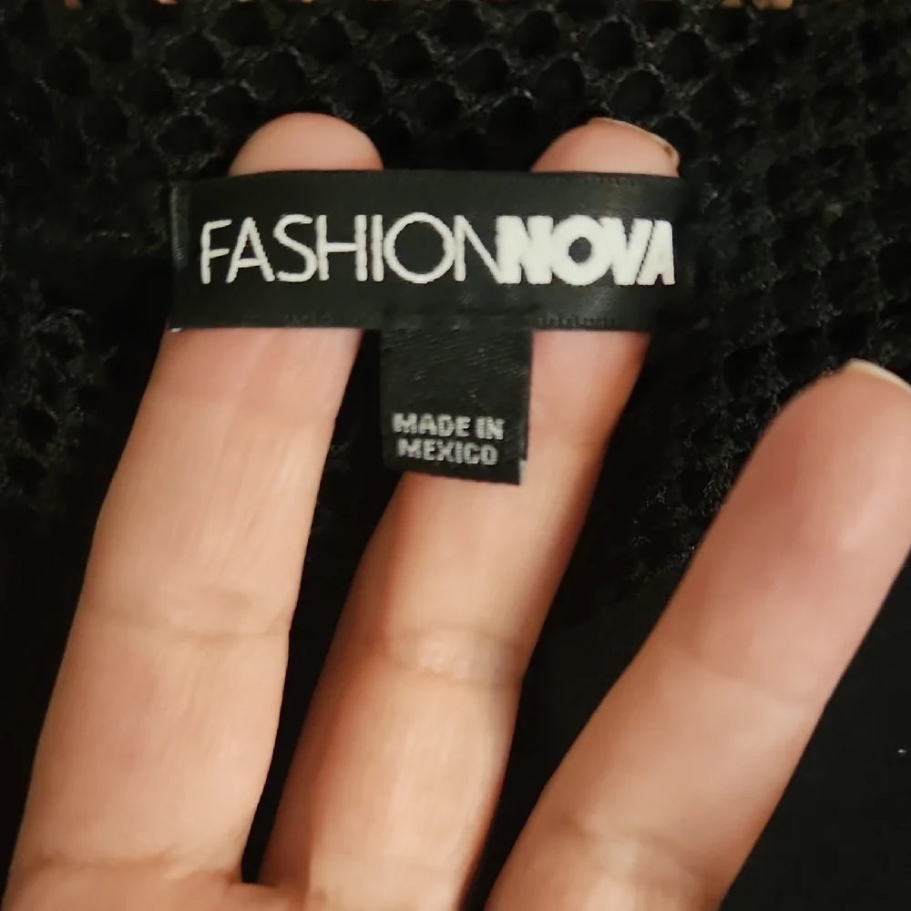 Fashion Nova Black Long Sleeve Dress with Graphic - Picture 3 of 9